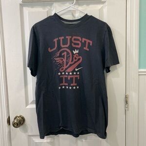 Nike Just Do It Angel Wings Athletic Black T-Shirt